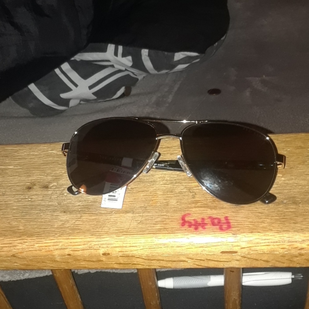 Ted Baker TB130 Gold Sunglassess